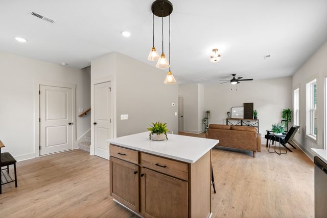201 Wayne Hall Road, Clarksville, TN 37040