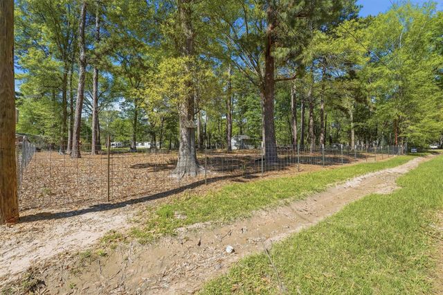 000 Pine Bend Court, Cleveland, TX 77327