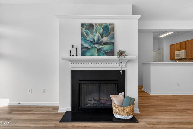 437 Eyam Hall Lane, Apex, NC 27502