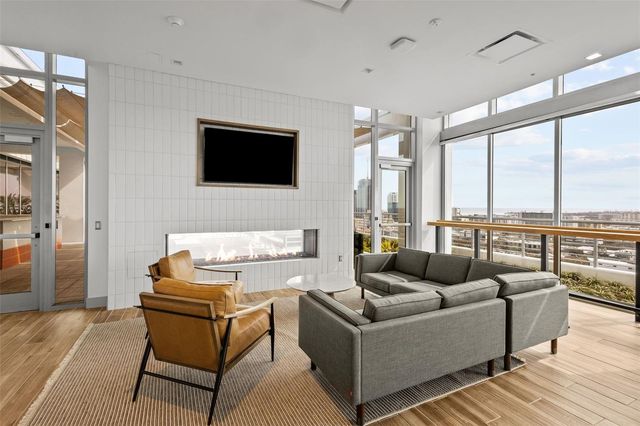 777 3RD AVE N #1504 1504, St Petersburg, FL 33701