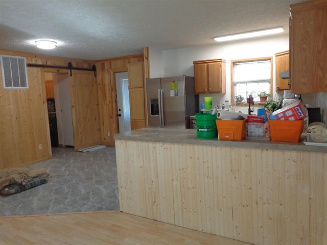 222 E 4th Street, Grand Junction, MI 49056