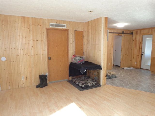 222 E 4th Street, Grand Junction, MI 49056