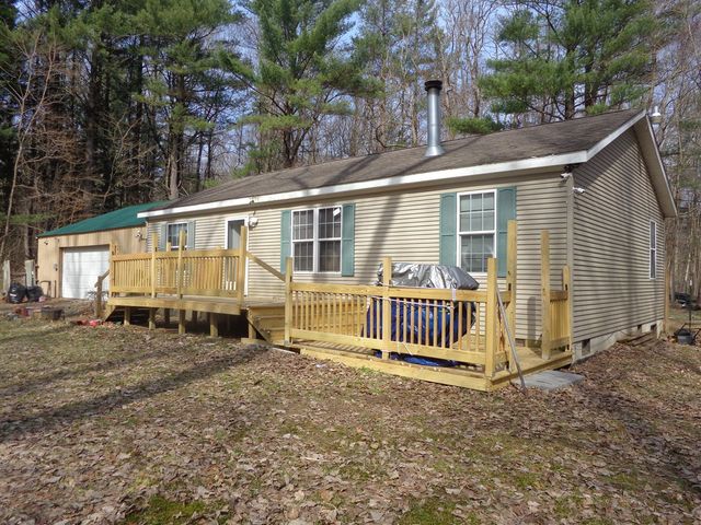 222 E 4th Street, Grand Junction, MI 49056