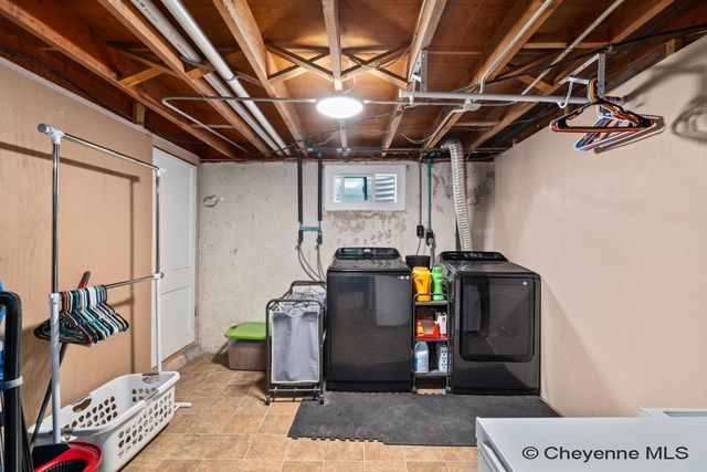 1122 W LEISHER RD, Cheyenne, WY 82007