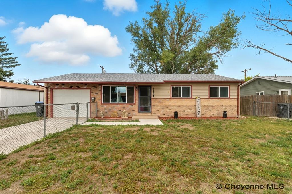 1122 W LEISHER RD, Cheyenne, WY 82007