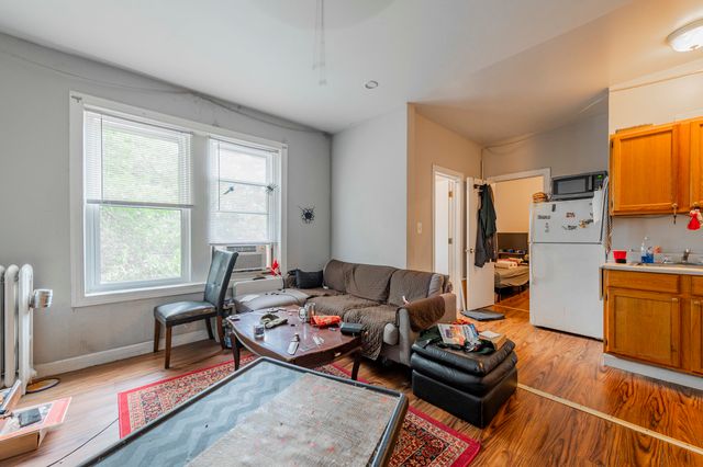 1414 W Pratt Boulevard 316, Chicago, IL 60626