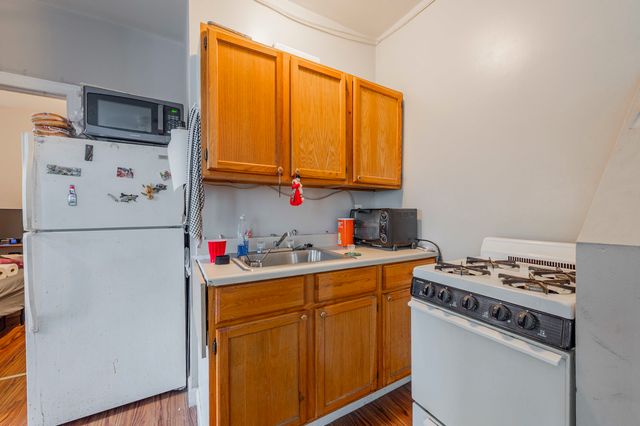 1414 W Pratt Boulevard 316, Chicago, IL 60626