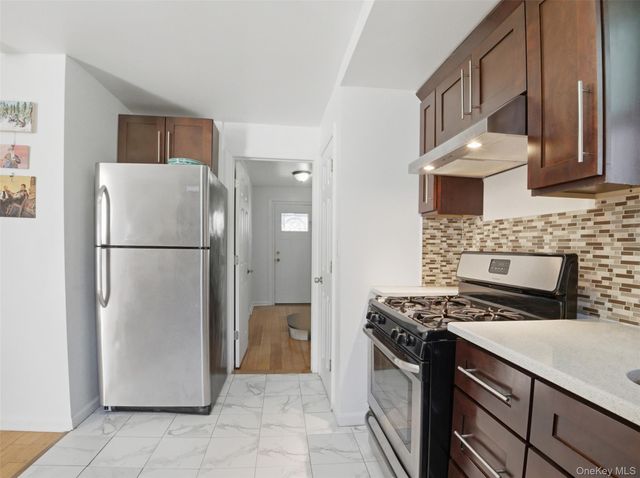 2851 Briggs Avenue, Bronx, NY 10458