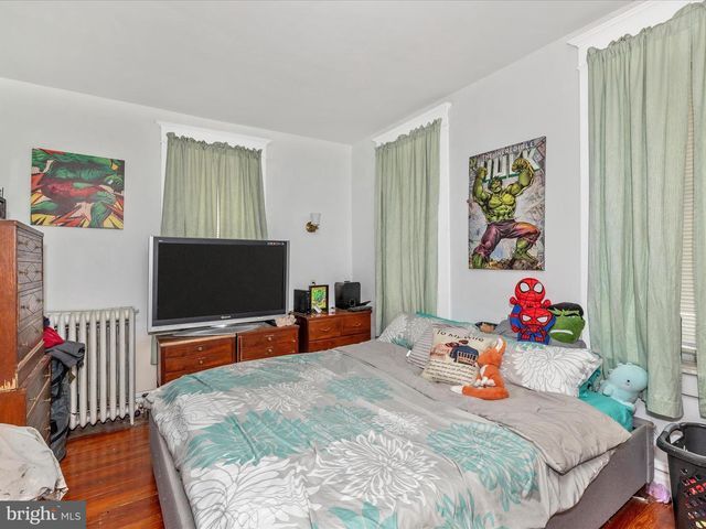 250 E E MAIN STREET, Waynesboro, PA 17268