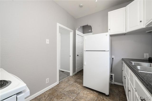 5030 Grace Avenue, St Louis, MO 63116