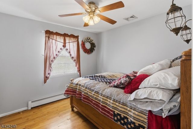 241 Woodside Ln, Bridgewater Twp., NJ 08807