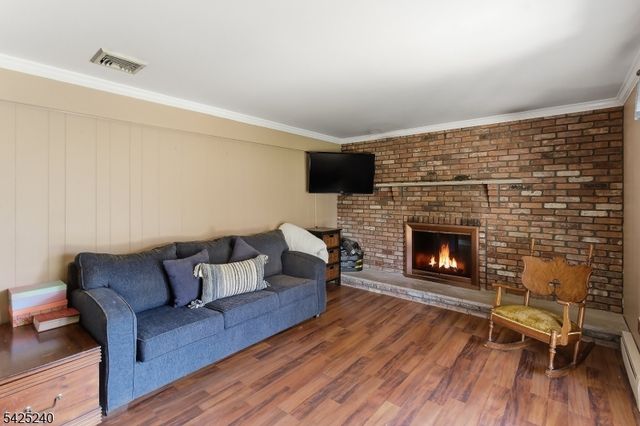 241 Woodside Ln, Bridgewater Twp., NJ 08807