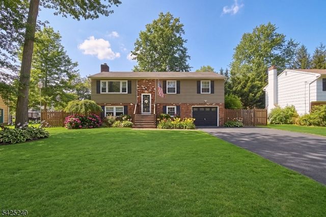 241 Woodside Ln, Bridgewater Twp., NJ 08807
