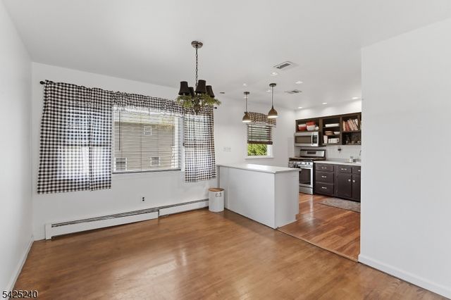 241 Woodside Ln, Bridgewater Twp., NJ 08807