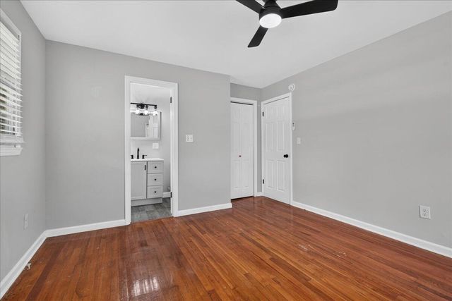 1450 N Sherwood Drive, Charleston, SC 29407