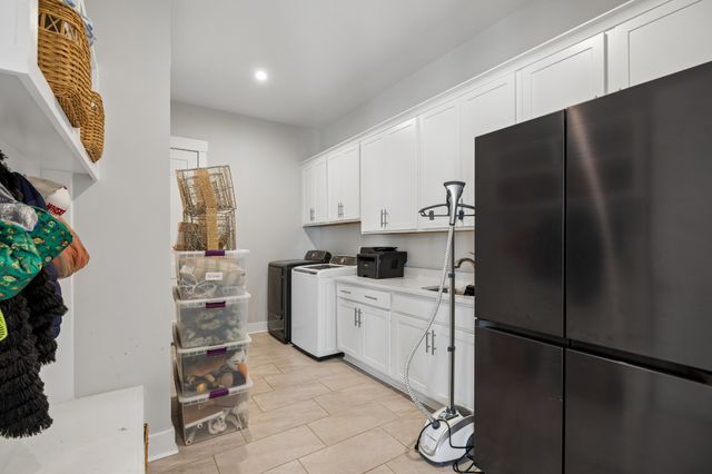 2023 Conductor Ln, Thompsons Station, TN 37179