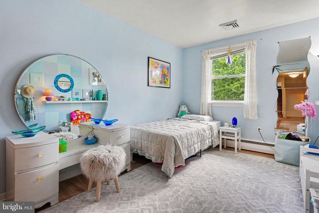 1131 LOCUST ST, Lansdale, PA 19446