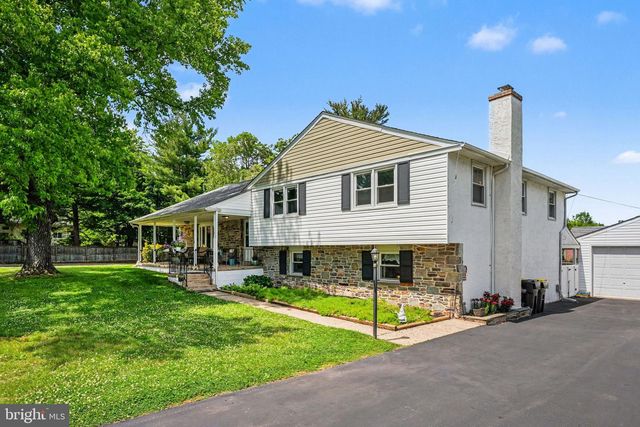 1131 LOCUST ST, Lansdale, PA 19446