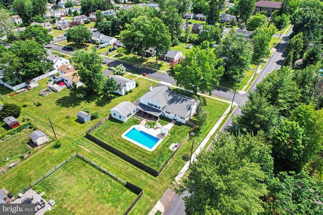 1131 LOCUST ST, Lansdale, PA 19446