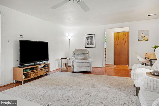 1131 LOCUST ST, Lansdale, PA 19446