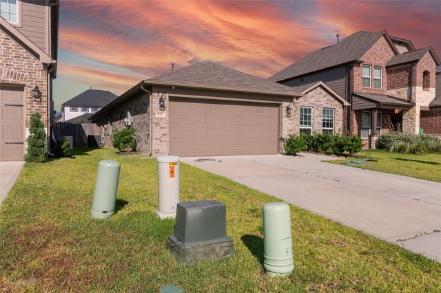 1807 Cypress Canyon Trail, Conroe, TX 77301