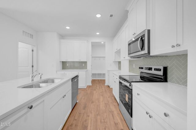 197 Riverstone Drive, Fuquay Varina, NC 27526