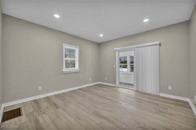 507 W 20th, Lorain, OH 44052