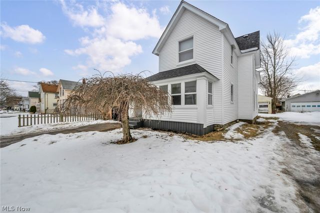 507 W 20th, Lorain, OH 44052