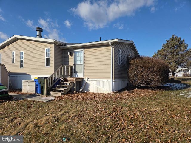 2640 TAMELA AVE, Dover, PA 17315