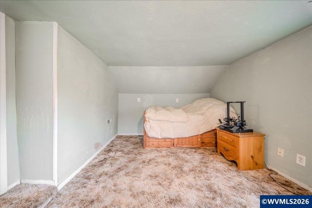 860 Marks Dr NE, Keizer, OR 97303