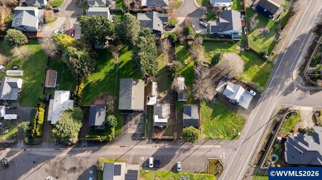 860 Marks Dr NE, Keizer, OR 97303