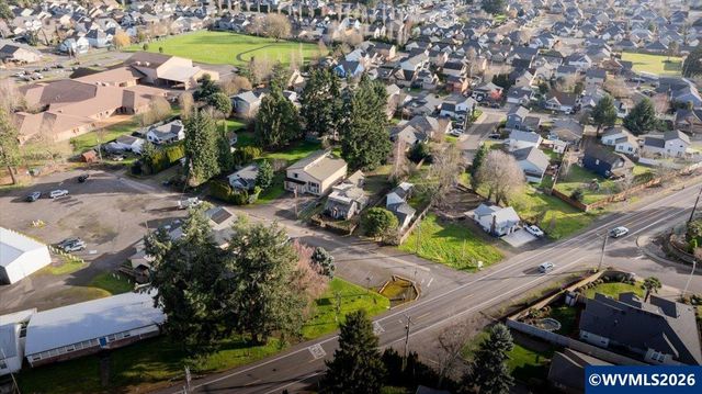 860 Marks Dr NE, Keizer, OR 97303