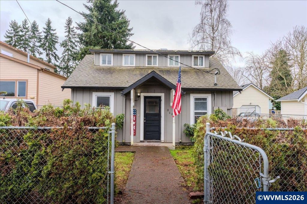 860 Marks Dr NE, Keizer, OR 97303