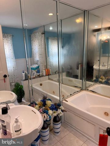 180 PARK PL, Lansdowne, PA 19050