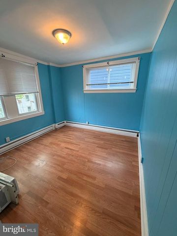 180 PARK PL, Lansdowne, PA 19050