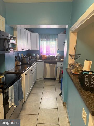 180 PARK PL, Lansdowne, PA 19050