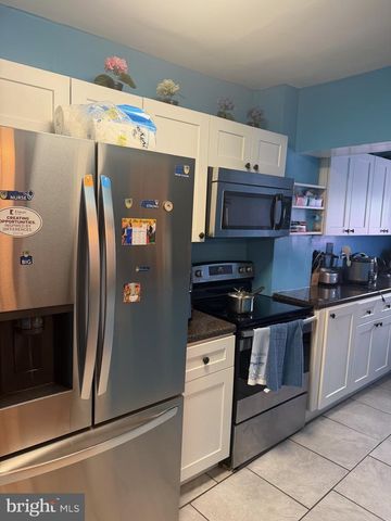 180 PARK PL, Lansdowne, PA 19050