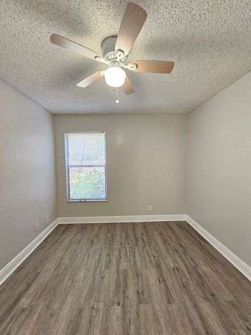 1701 Balfour Point Drive G, West Palm Beach, FL 33411