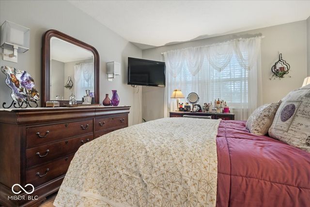 7533 Castleton Farms North Drive, Indianapolis, IN 46256