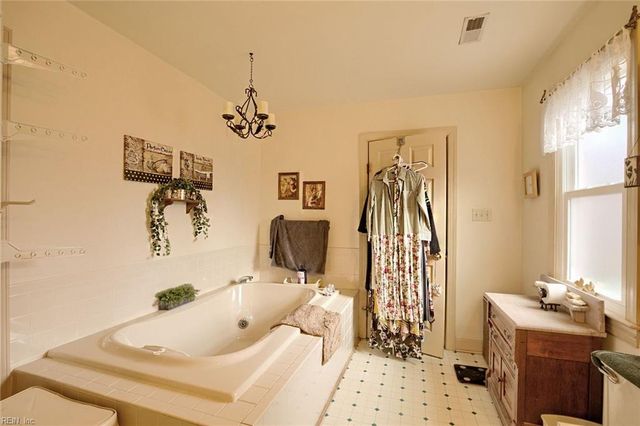 7218 Clements AVE, Gloucester, VA 23061