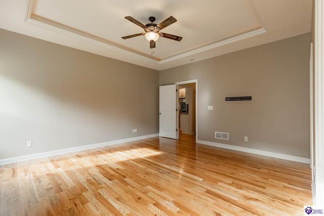 578 Deer Run Way, Elizabethtown, KY 42701