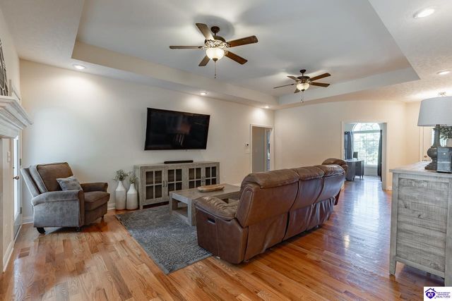 578 Deer Run Way, Elizabethtown, KY 42701