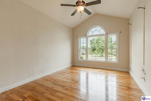 578 Deer Run Way, Elizabethtown, KY 42701