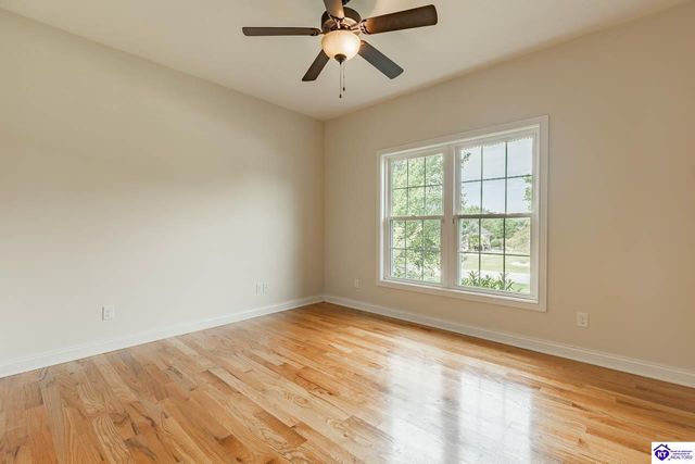 578 Deer Run Way, Elizabethtown, KY 42701