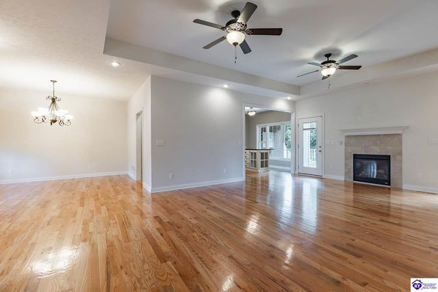 578 Deer Run Way, Elizabethtown, KY 42701