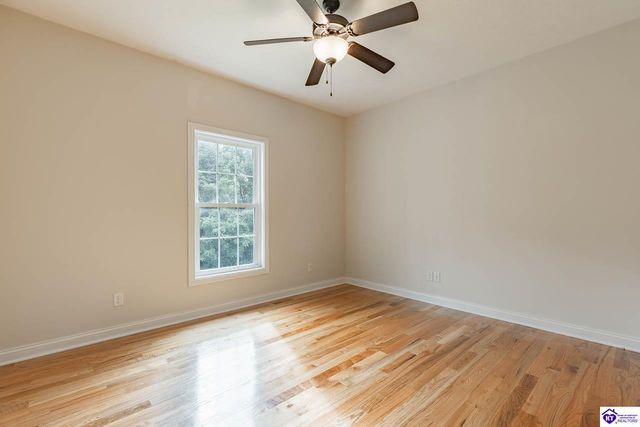 578 Deer Run Way, Elizabethtown, KY 42701