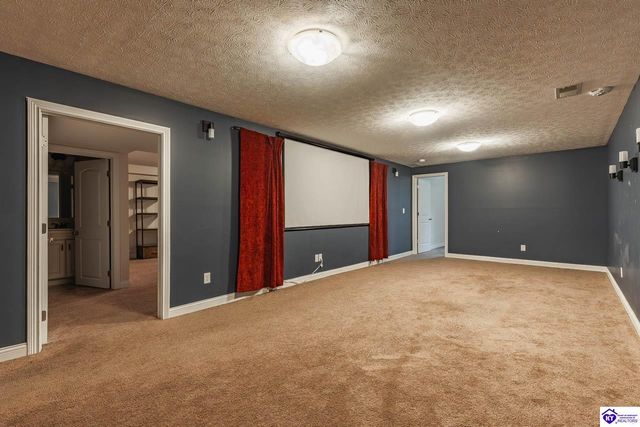 578 Deer Run Way, Elizabethtown, KY 42701