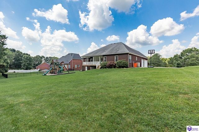 578 Deer Run Way, Elizabethtown, KY 42701