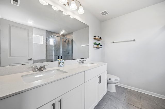 2153 Houston Bnd, Lebanon, TN 37087