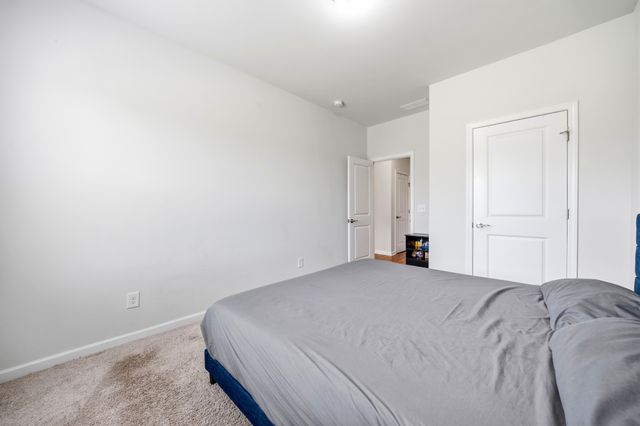 2153 Houston Bnd, Lebanon, TN 37087